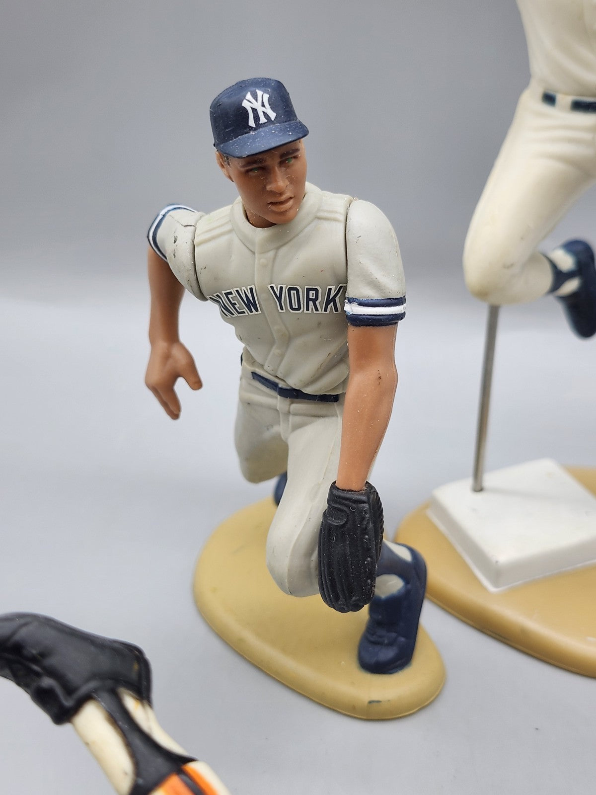MLB Baseball Player Figurines Lot Yankees Giants 1996 1999 4 Figures