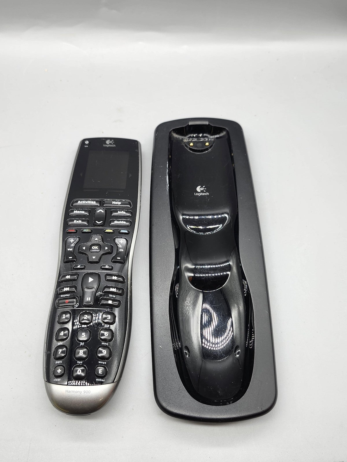 Logitech Harmony 900 Home Theater Remote Control Cradle Black As-Is Parts Repair