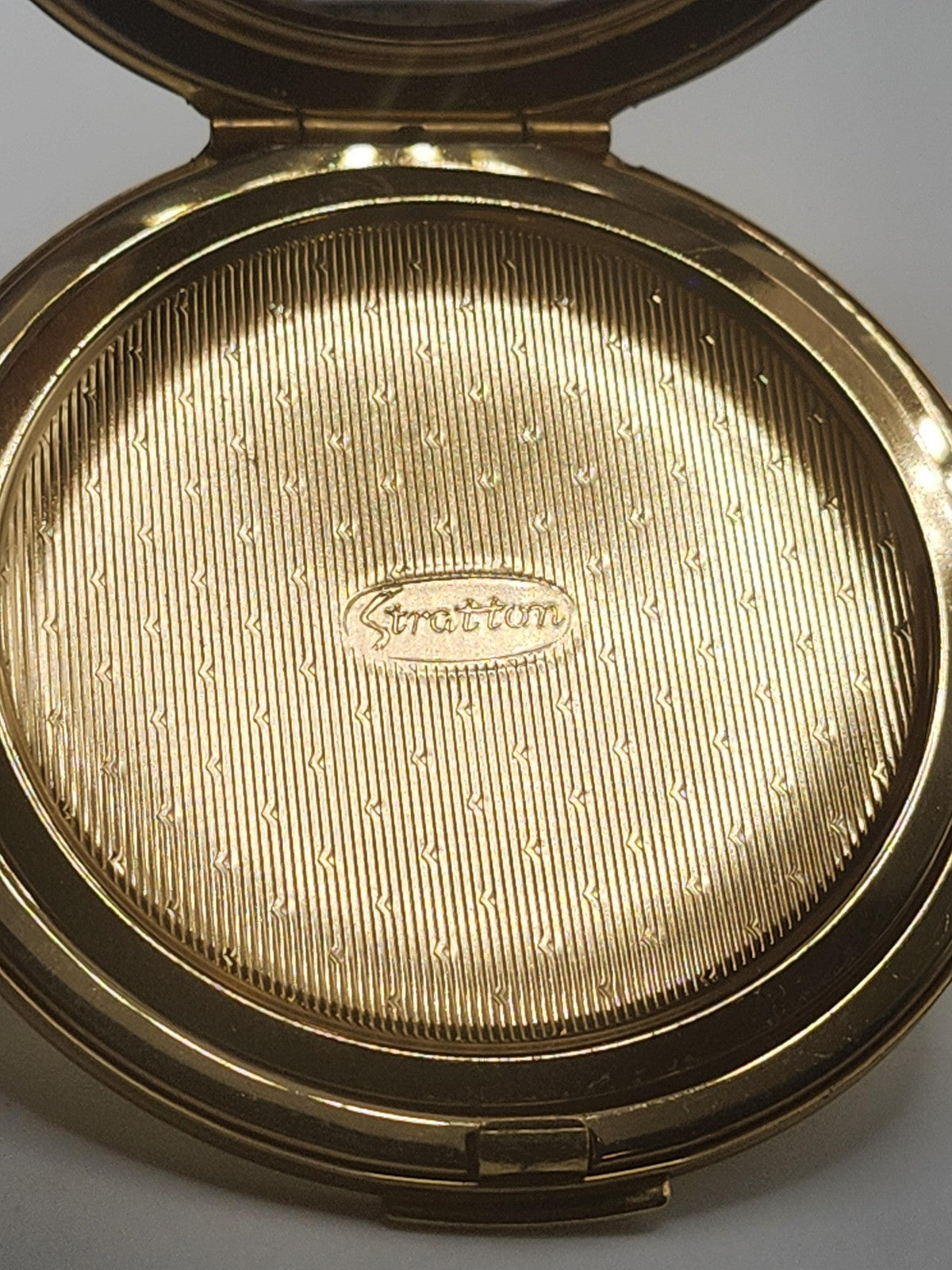 Vintage Stratton Compact Mirror Floral Enamel Round Gold Tone Black England