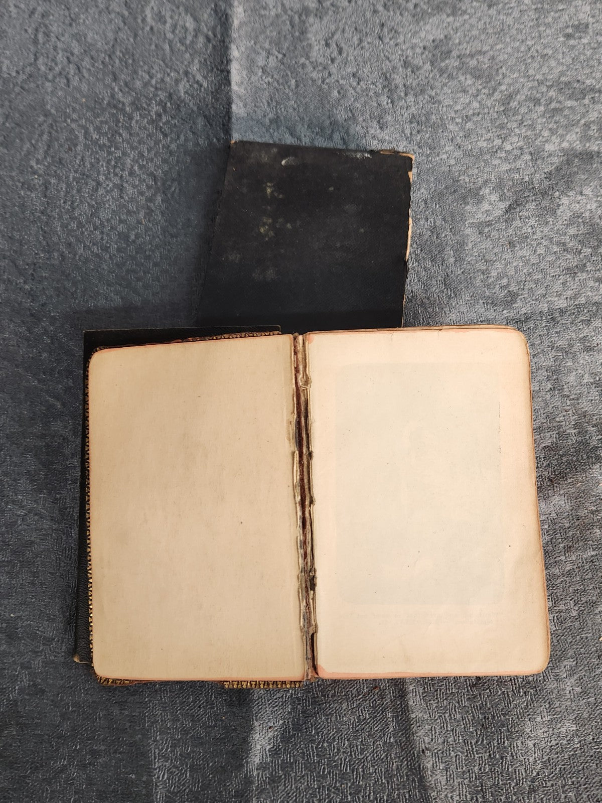 1919 The Spiritual Treasure Catholic Prayer Book + Way Of The Cross Pocket Lot