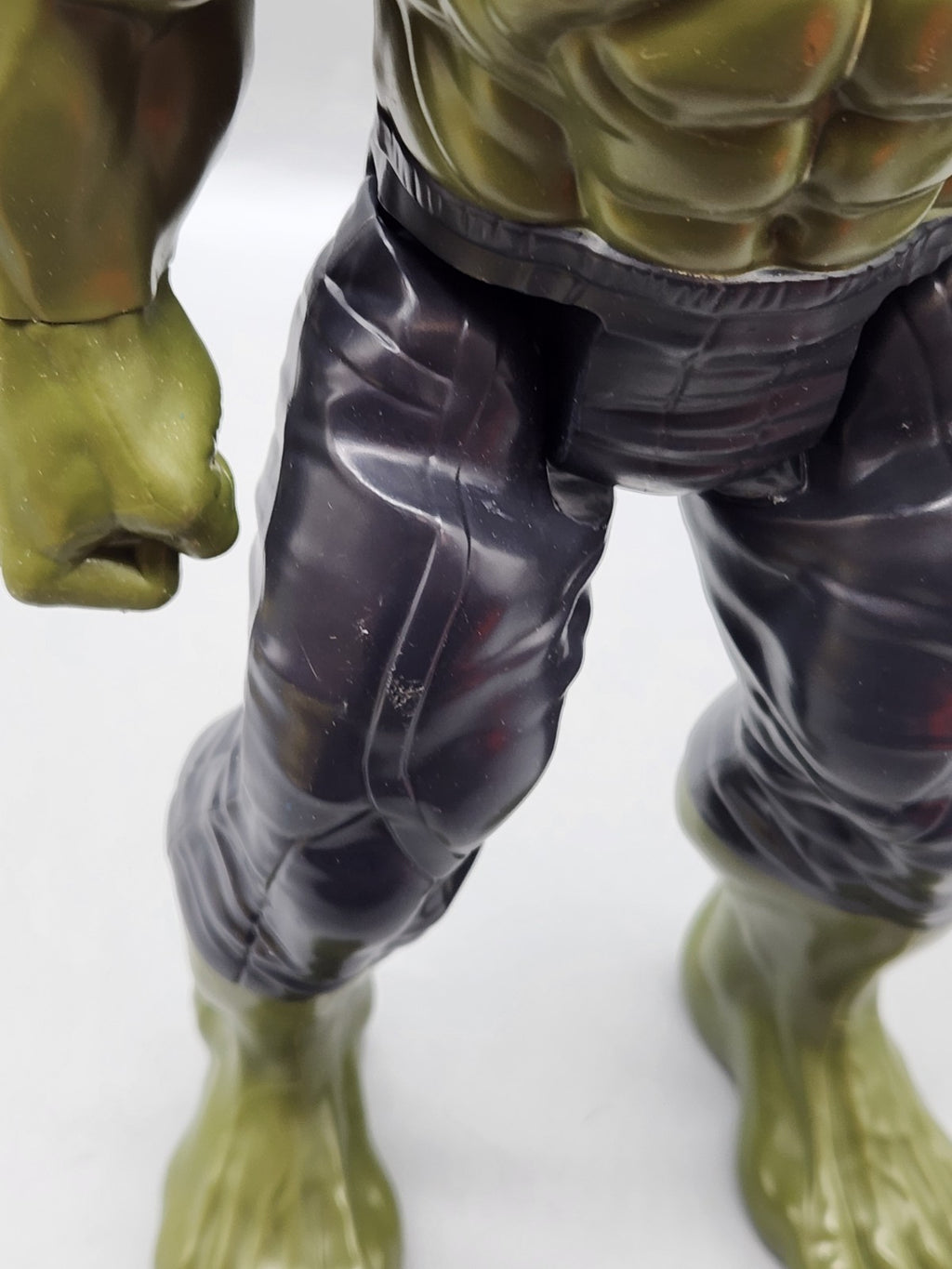 Marvel Hulk Titan Hero Action Figure 12” Hasbro Avengers Green Giant Toy