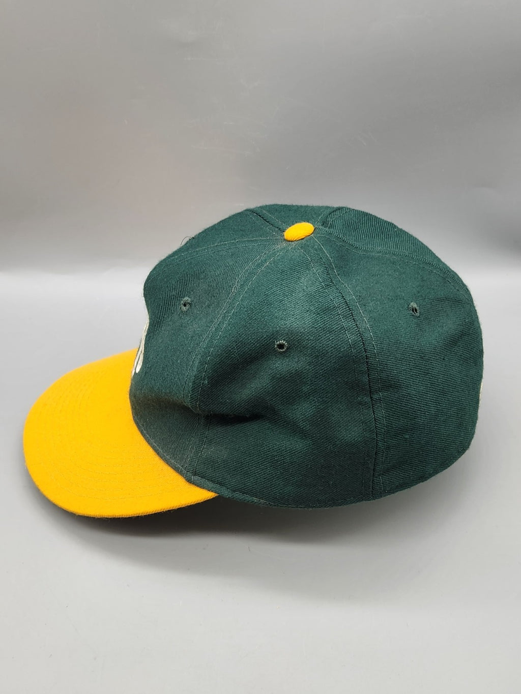 Vintage Oakland Athletics A's Diamond Collection Fitted Hat Size 7 5/8 Green...
