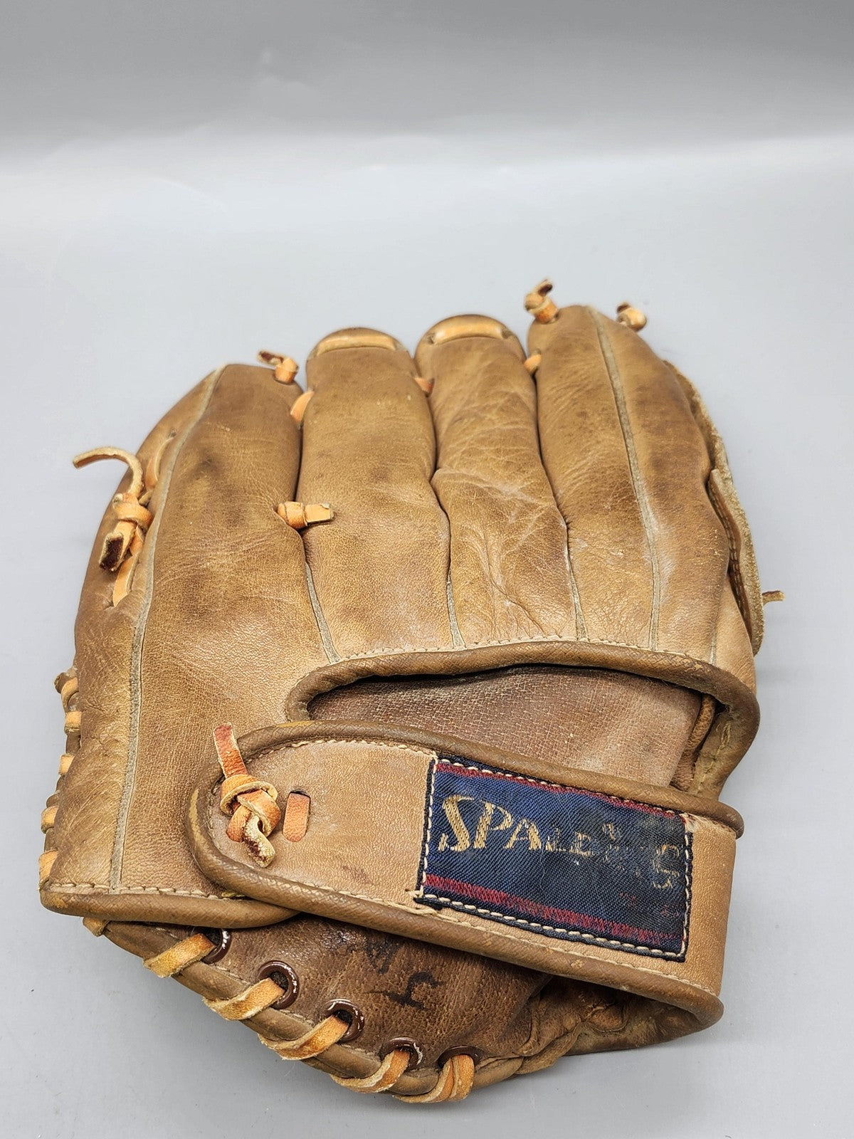 Vintage Spalding Rico Petrocelli 11 Infield Baseball Glove Brown Leather RHT