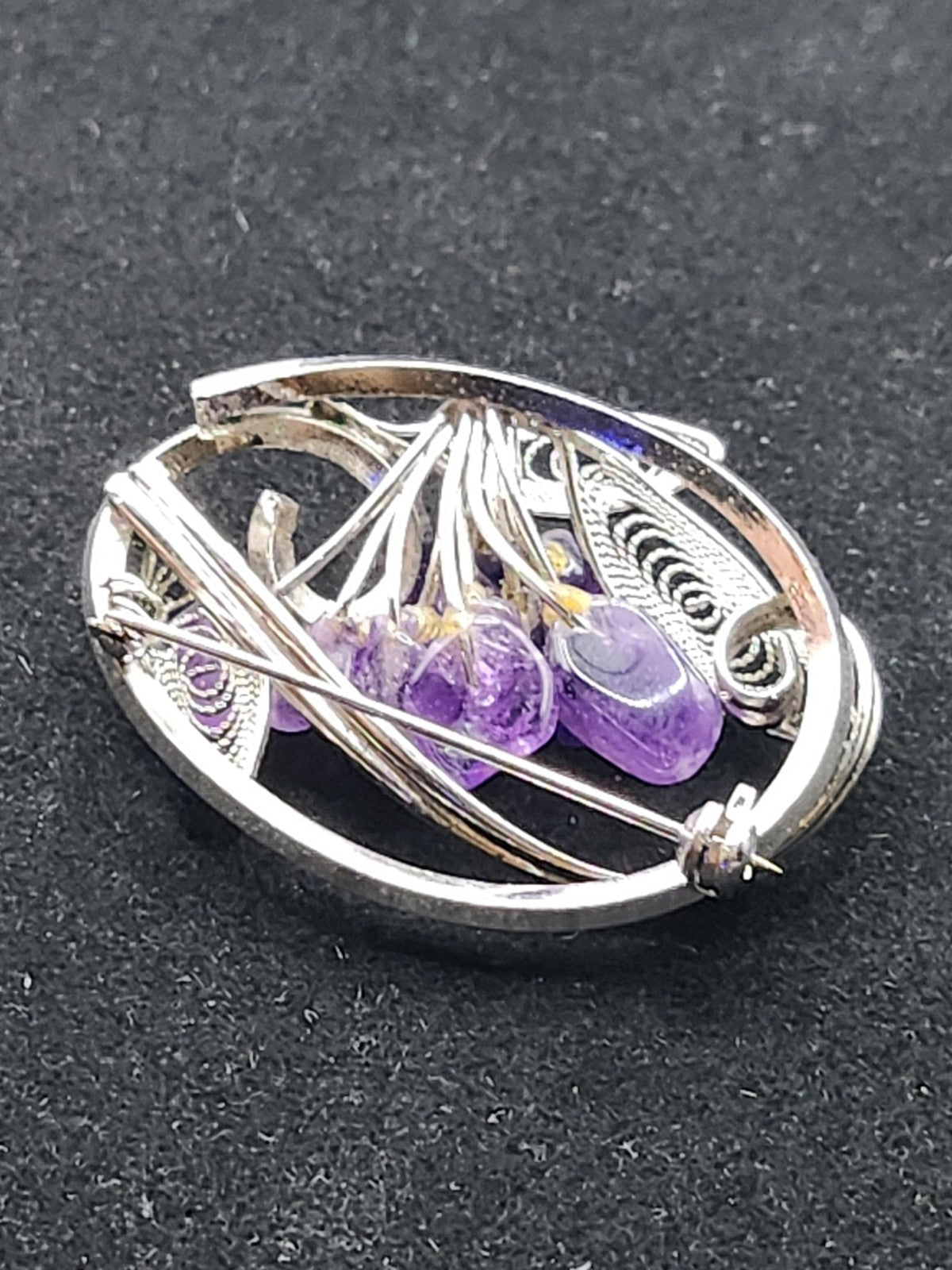Purple Amethyst Stone Cluster Floral Brooch Pin Silver Tone Oval Filigree 2 Inch