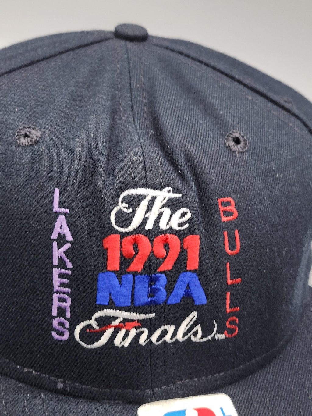 Vintage Chicago Bulls Lakers Hat Cap Snap Back New Era One Size Blue NBA Finals