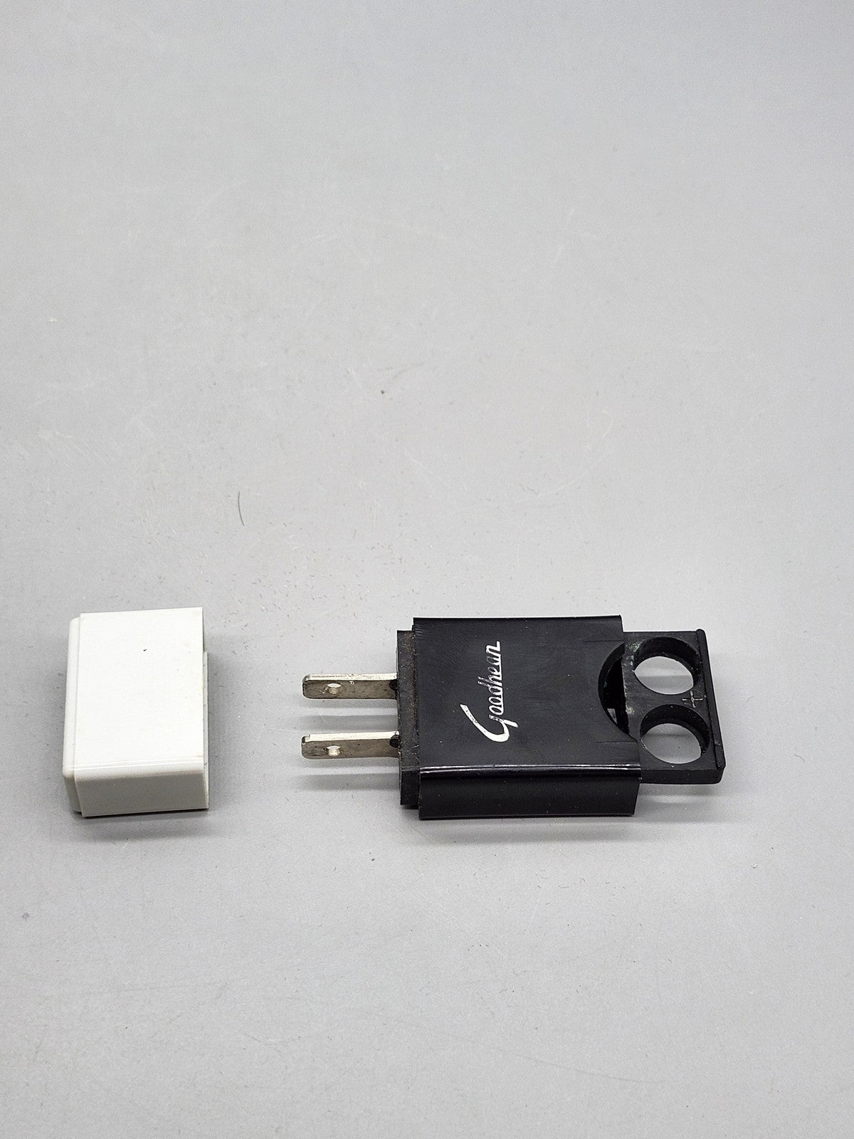 Vintage Goodhear NI-CAD Battery Mains Charger Black White Japan Box Manual