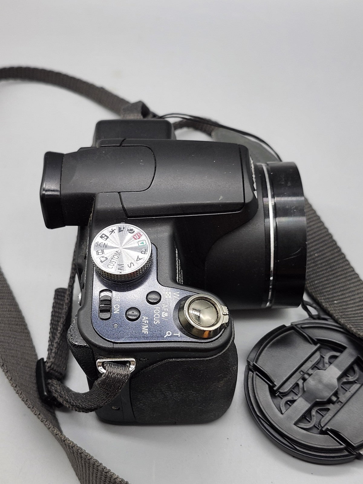 Panasonic Lumix DMC-FZ18 Digital Camera 8.1MP 18X Zoom Black For Parts Repair