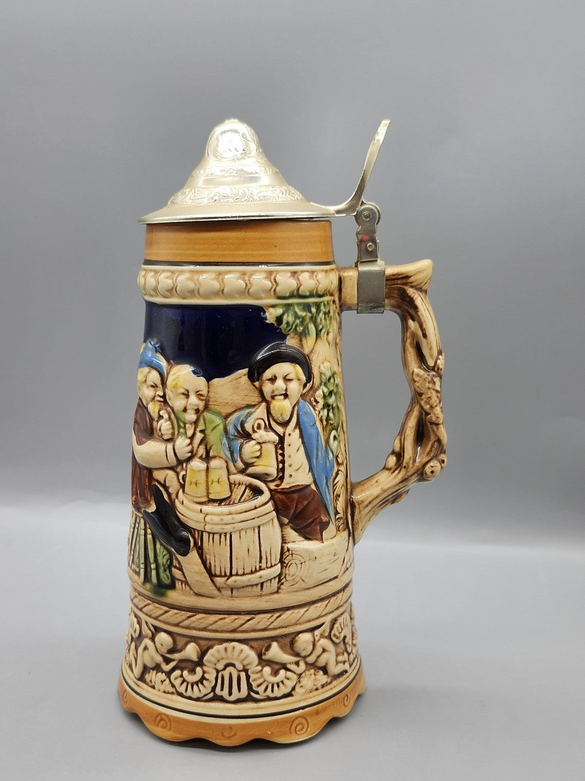 Vintage German Tavern Scene Lidded Stein Music Box Multicolor Ceramic Decor