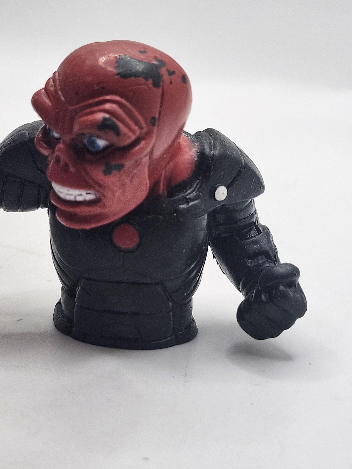 Marvel Red Skull Action Figure Body Torso Black Armor Small Plastic Toy Loose