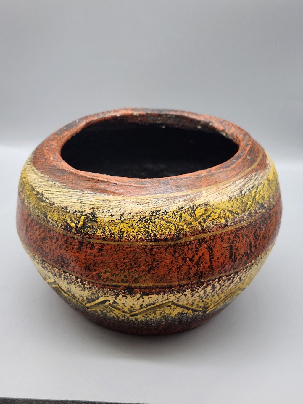 Multicolor Terracotta Round Planter Abstract Art Pottery Modern Table Decor