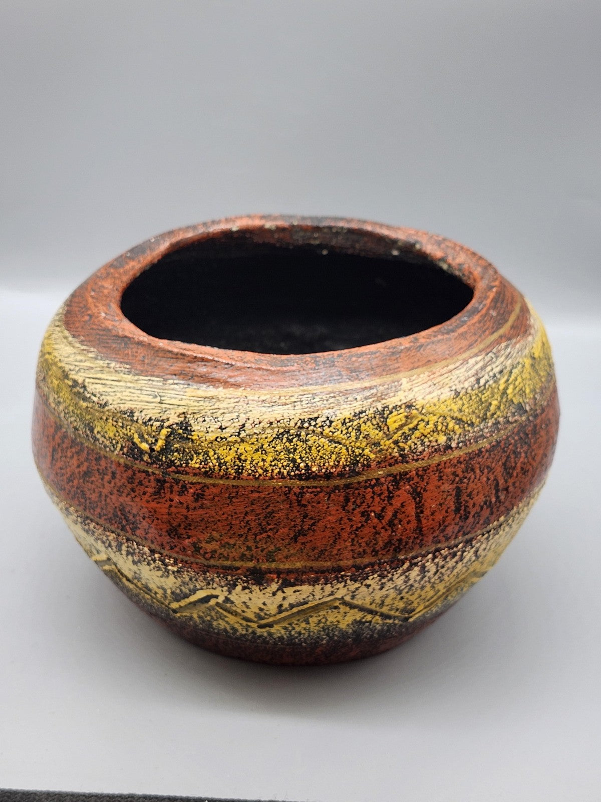 Multicolor Terracotta Round Planter Abstract Art Pottery Modern Table Decor