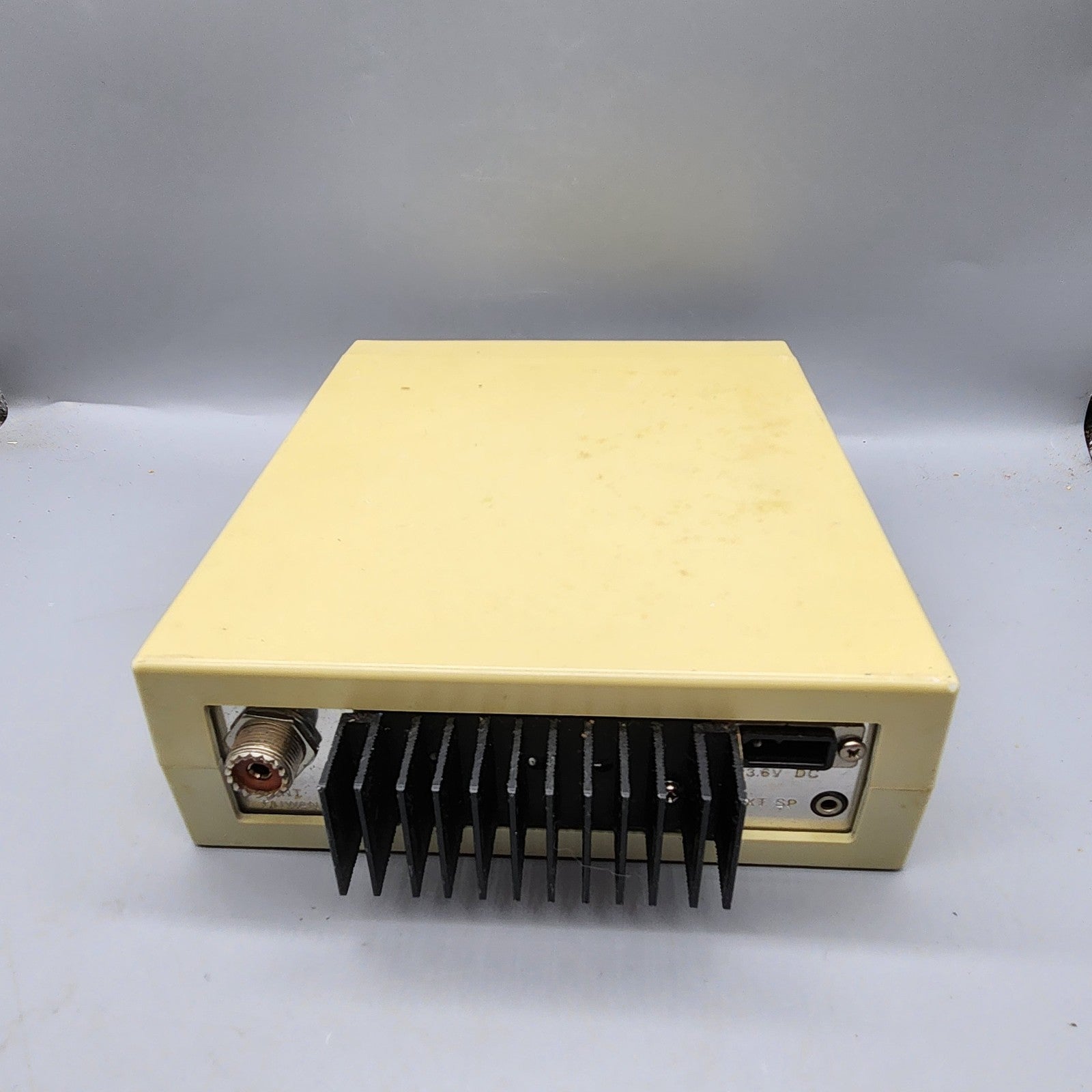 Vintage Ray Jefferson Model 7878M Marine / CB Radio Base Unit Retro Electronics