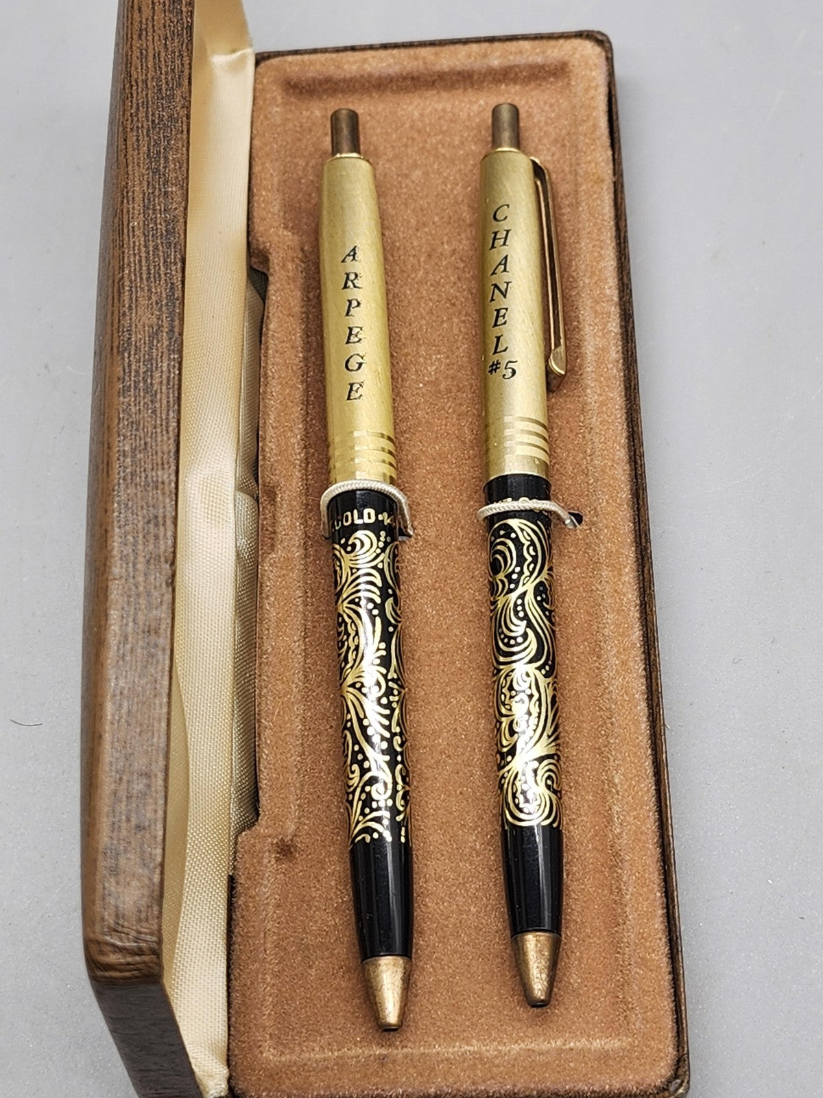 Vintage Chanel #5 Arpege Perfume Ballpoint Pens Lot 2 Black Gold Parts Repair