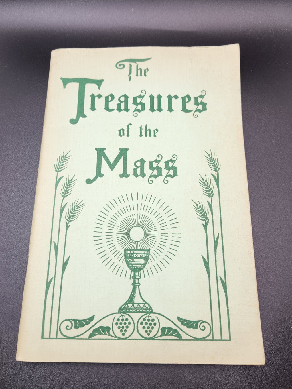 1936 The Treasures of the Mass 1st Edition Catholic Devotional Prayer Book...