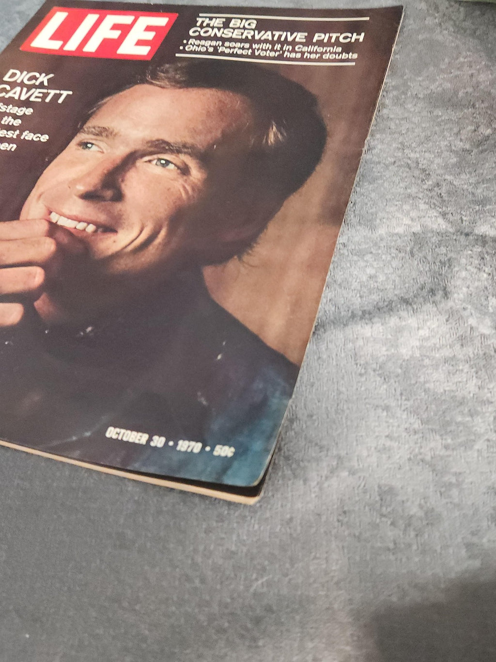 Vintage Life Dick Cavett Reagan The Big Conservative Pitch Magazine 1970 USA
