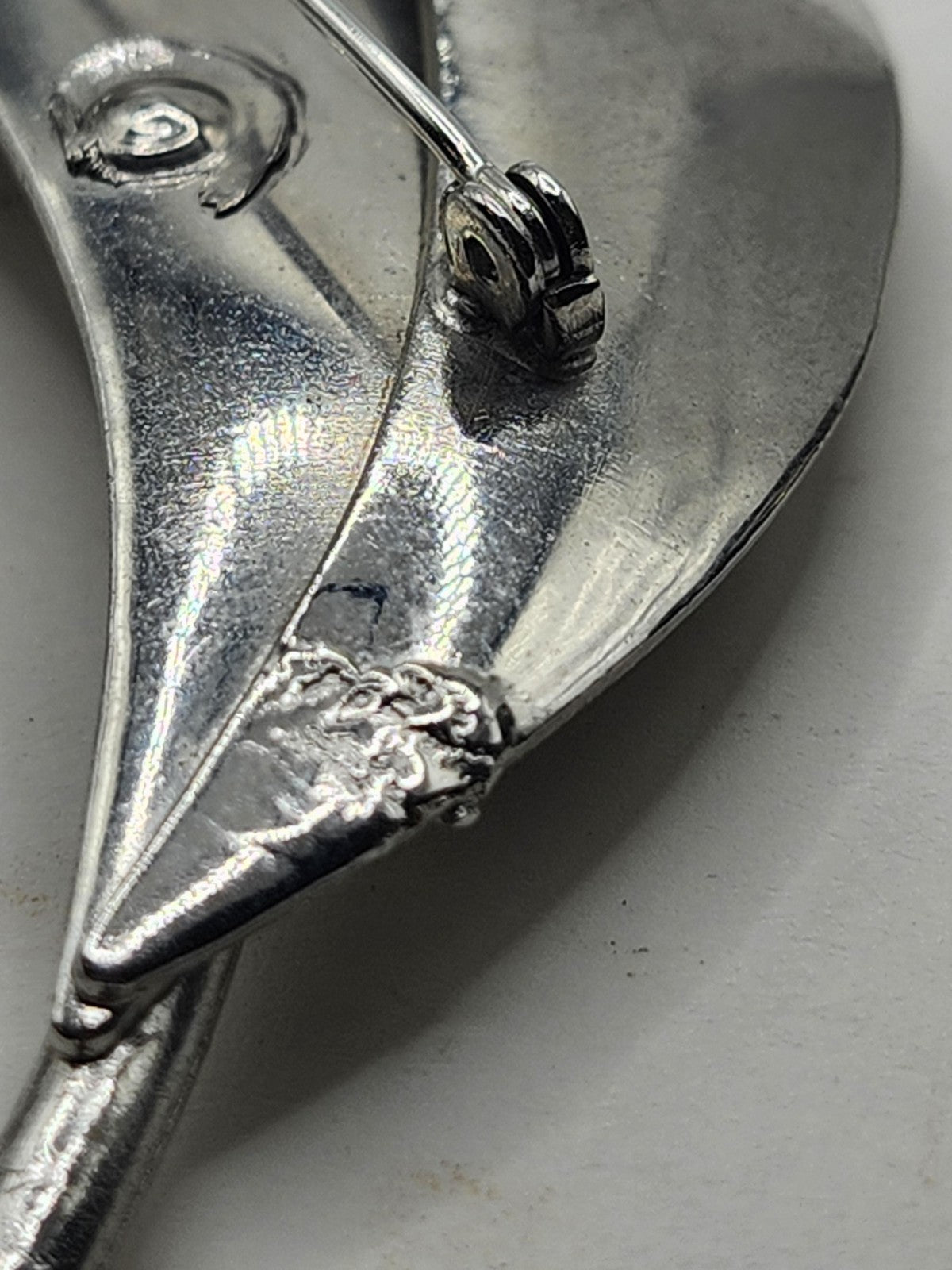 Silver Tone Leaf Brooch Pin Layered Modernist Abstract Nature Costume Jewelry