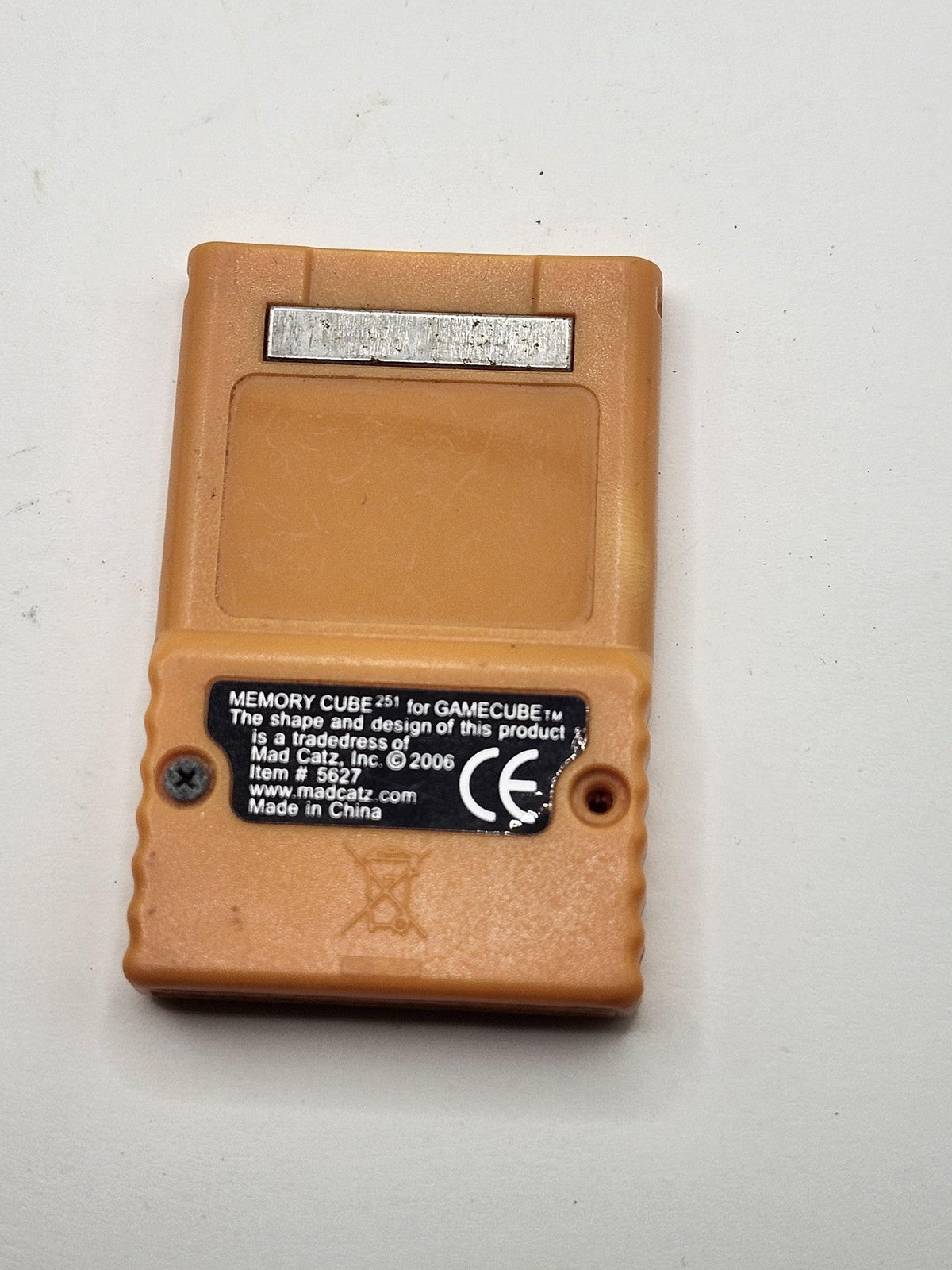 Mad Catz Memory Cube 251 4X Nintendo GameCube Brown Save Card 5627 Accessory
