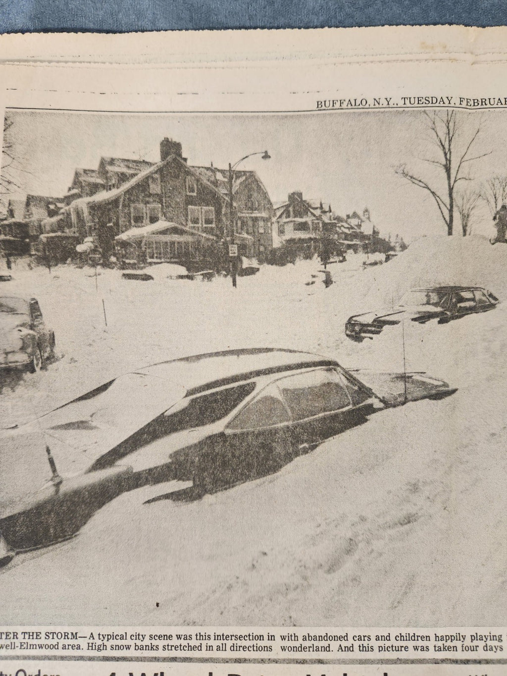 Vintage 1977 Buffalo Evening News Blizzard of '77 Special Magazine Newspaper...