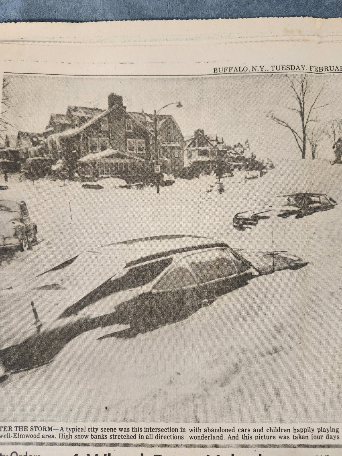 Vintage 1977 Buffalo Evening News Blizzard of '77 Special Magazine Newspaper...