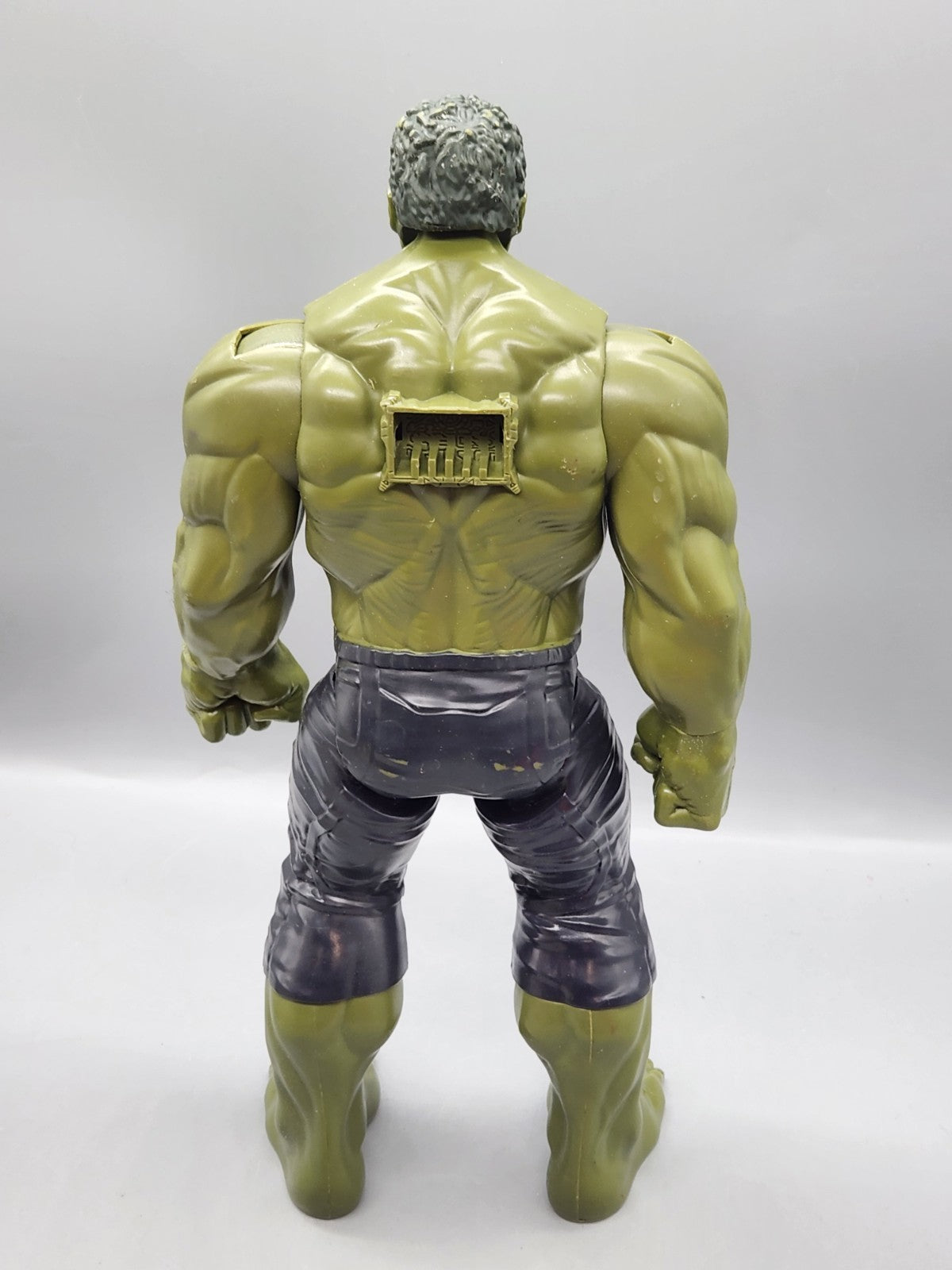 Marvel Hulk Titan Hero Action Figure 12” Hasbro Avengers Green Giant Toy