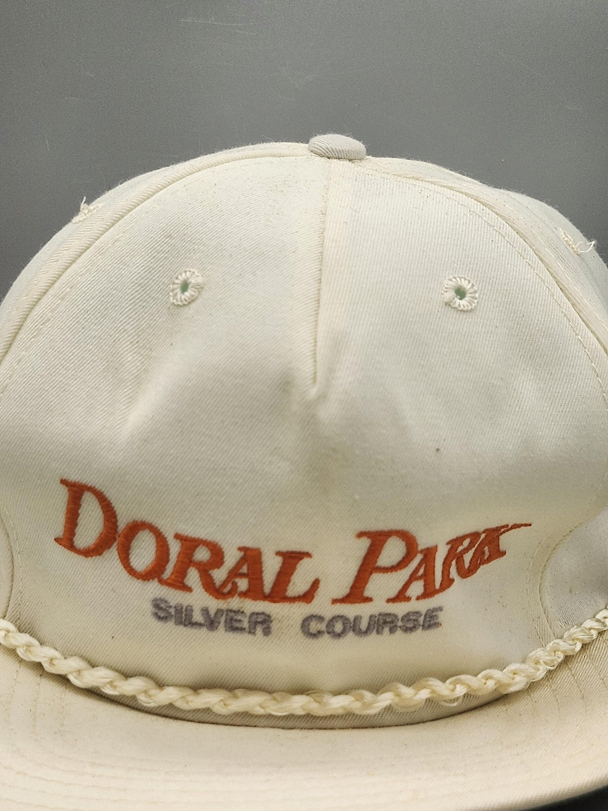 Vintage New Era Doral Park Silver Hat Cap Snap Back Mens Large White Golf 80s