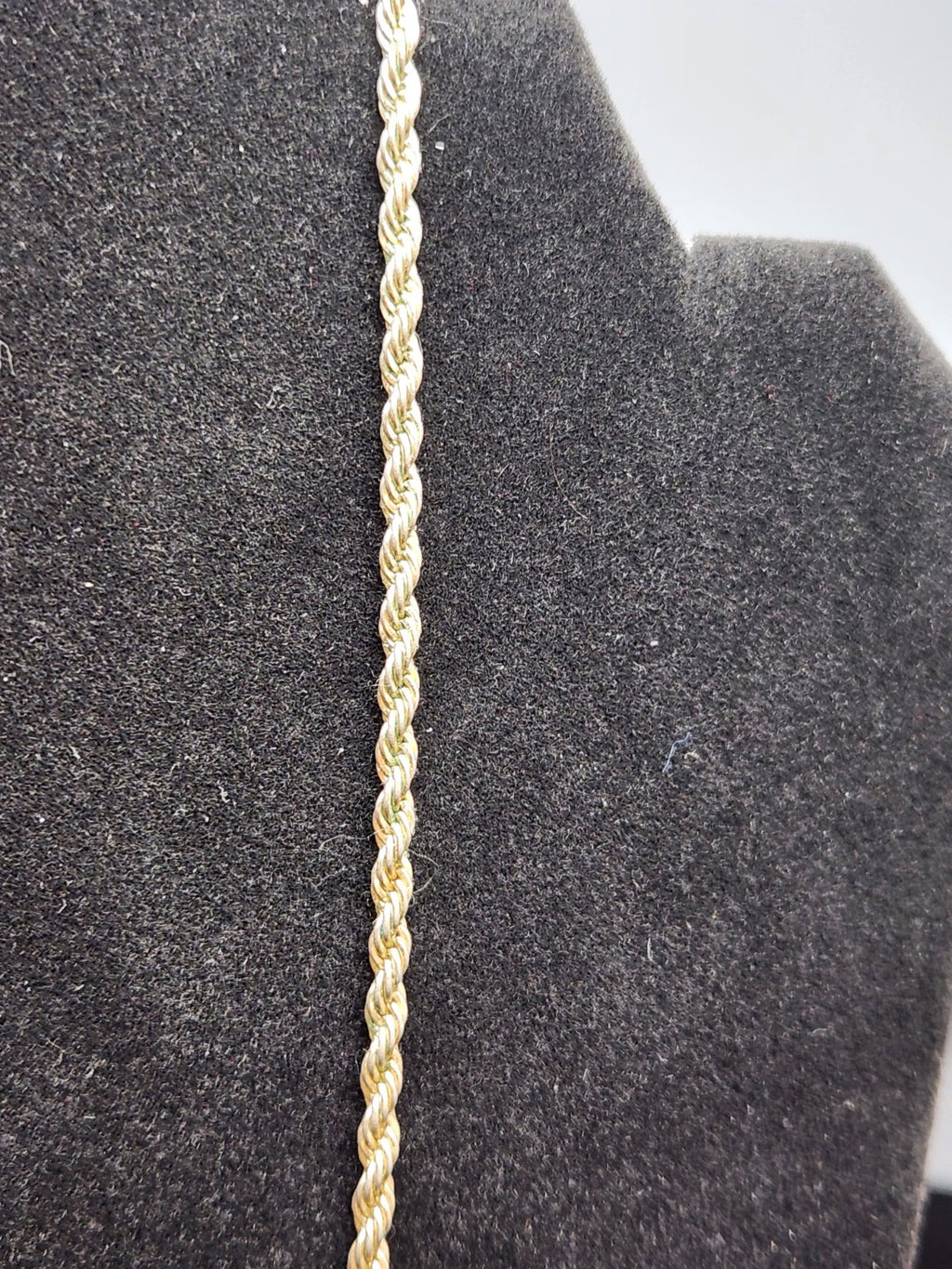 Vintage Twisted Gold Tone Rope Necklace Classic Layering Chain 24K GP Marked