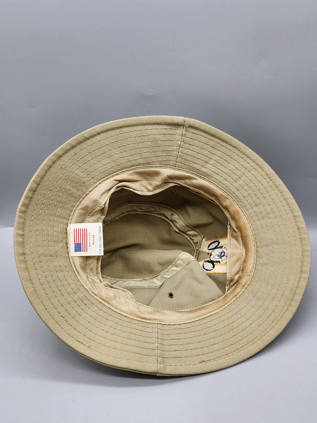 Disney Mickey Mouse Hat Bucket Fitted Mens Medium Beige Twill Wide Brim USA