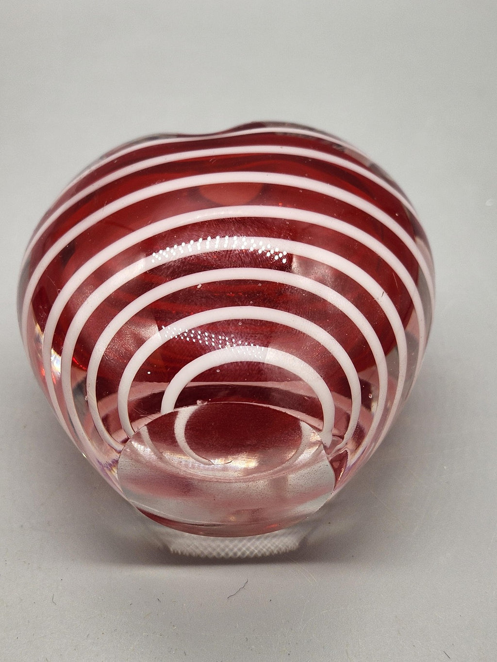 Unmarked Red Art Glass Heart Paperweight White Swirl Pen Holder Desk Decor