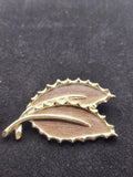 Vintage Sarah Coventry Leaf Brooch Pin Gold Tone Wood Costume 2.5 Inch Jewelry