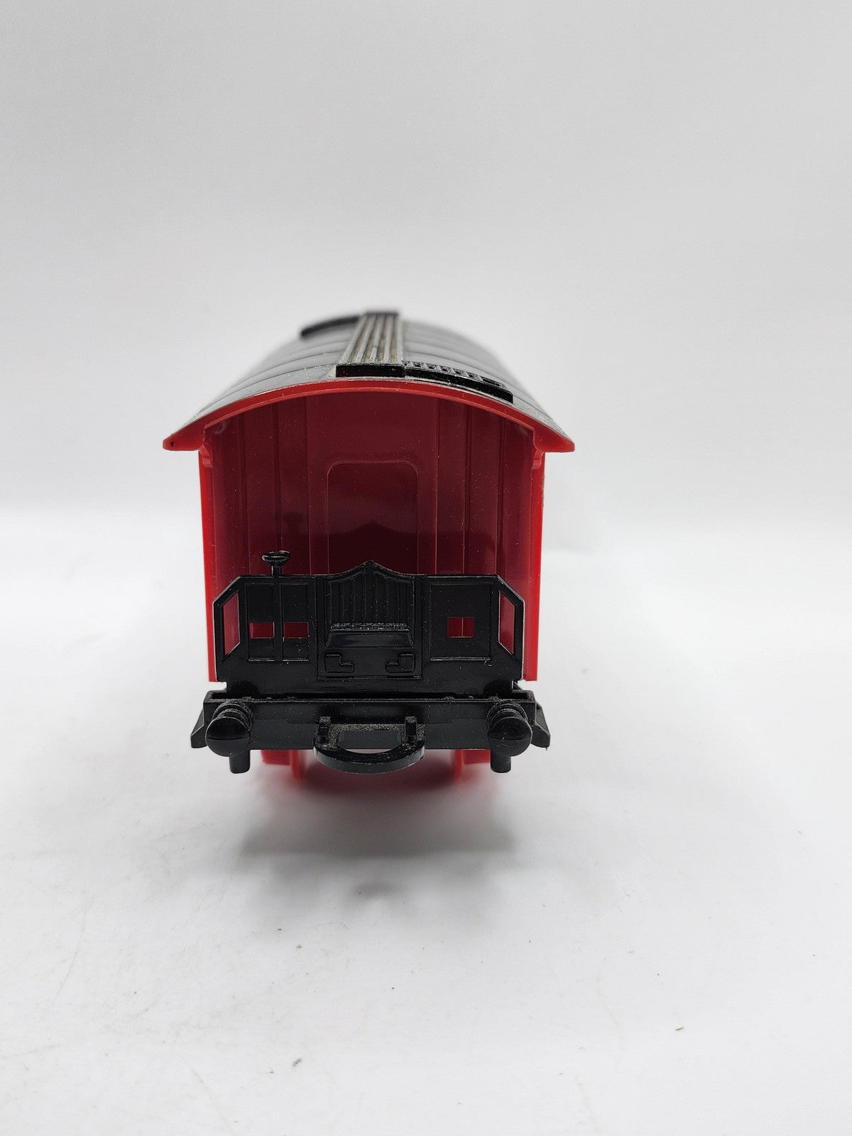 Disney G Gauge Merry Christmas Passenger Car Red Pluto Chip Dale Holiday Train
