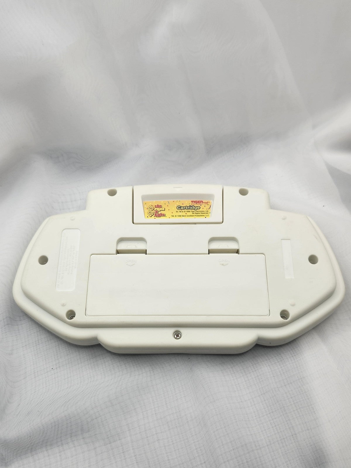 Vintage 1998 Tiger Price Is Right Electronic Handheld Game White Toy Tabletop