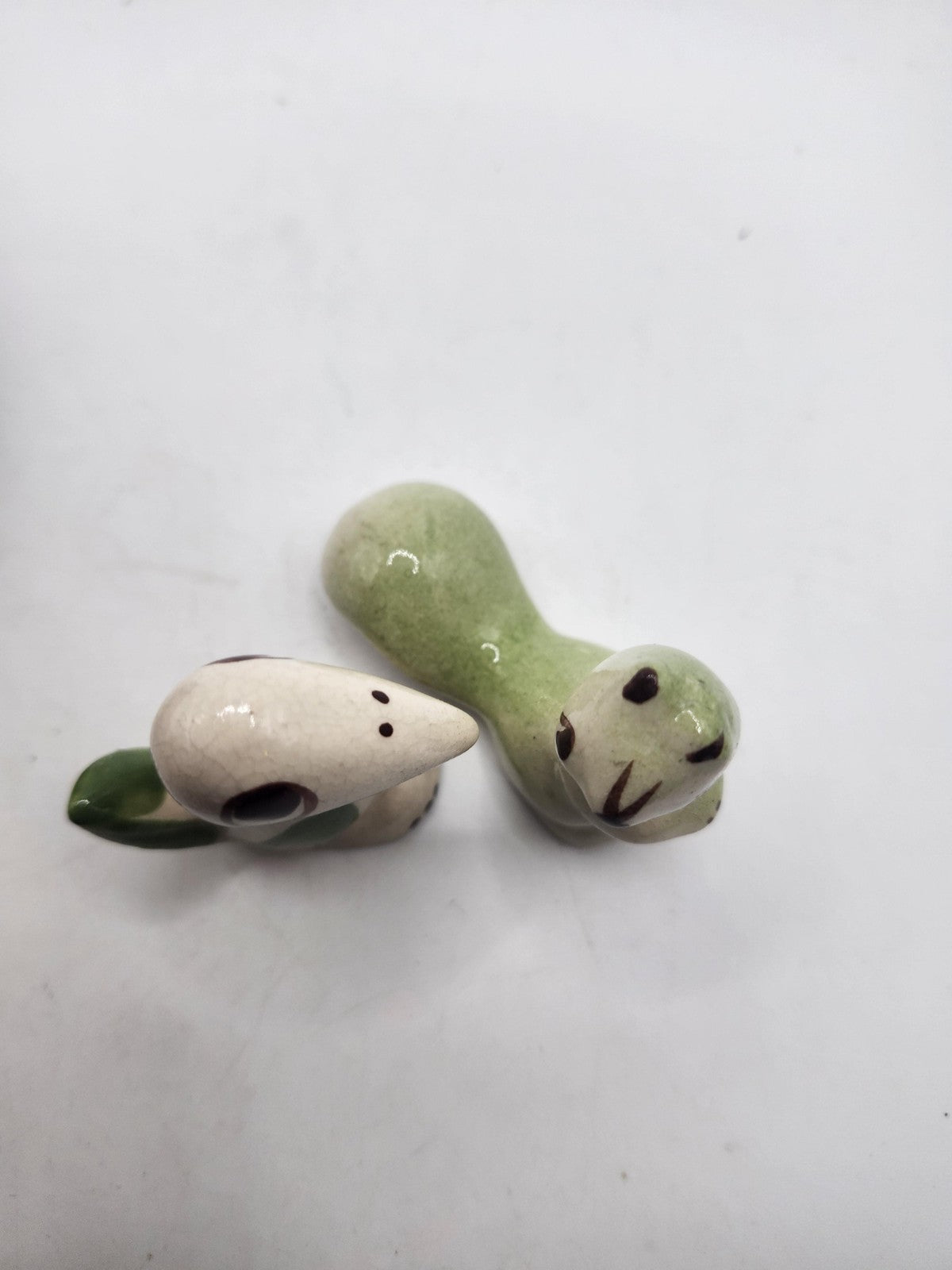 Vintage Clay Dinosaur Salt Pepper Shakers Small Green White Figurines Decor