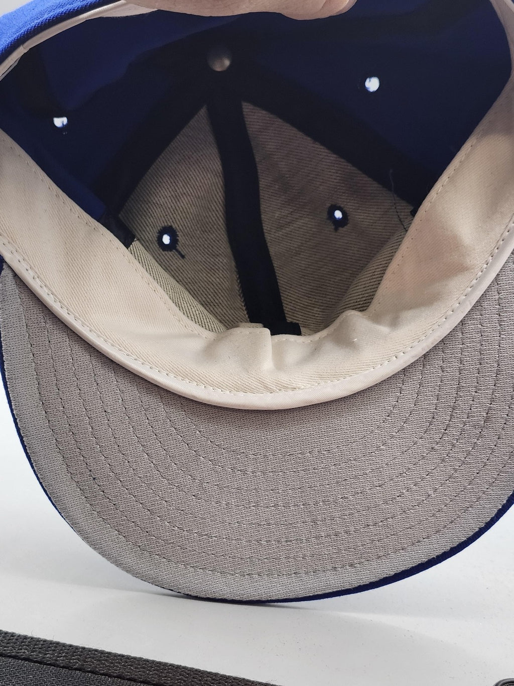 Vintage Atlanta Braves Hat Cap Fitted Mens 7 Blue MLB Baseball New Era 90s