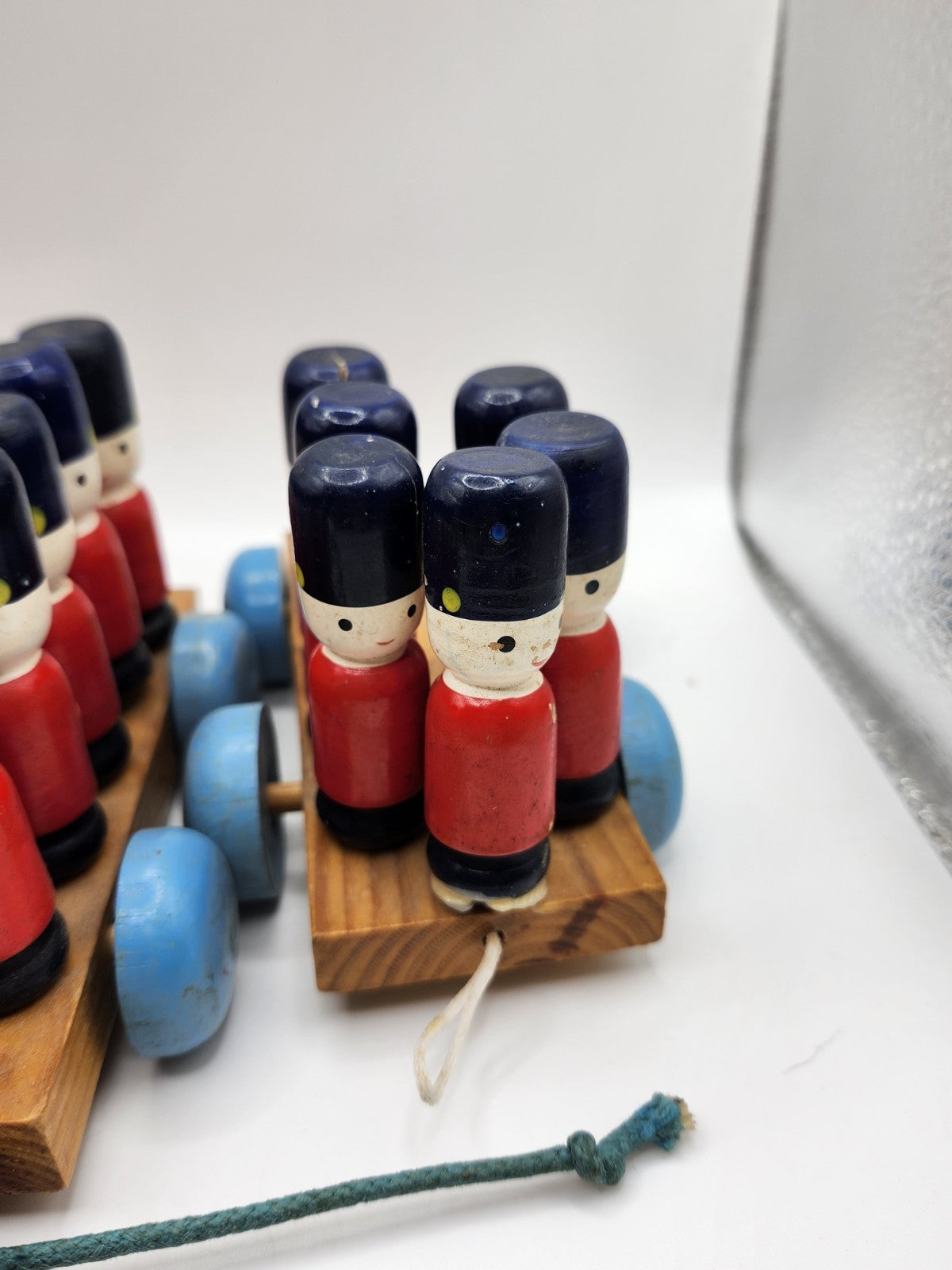 Wooden Lillian Vernon Toy Train Soldiers Pull String Counting 1986 Vintage