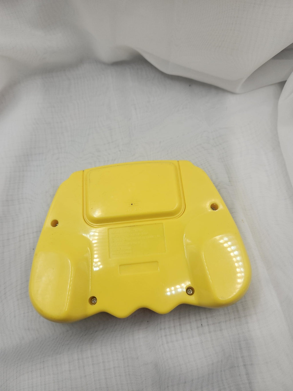 Vintage 1997 Tiger Rugrats Nickelodeon Electronic LCD Handheld Video Game Yellow