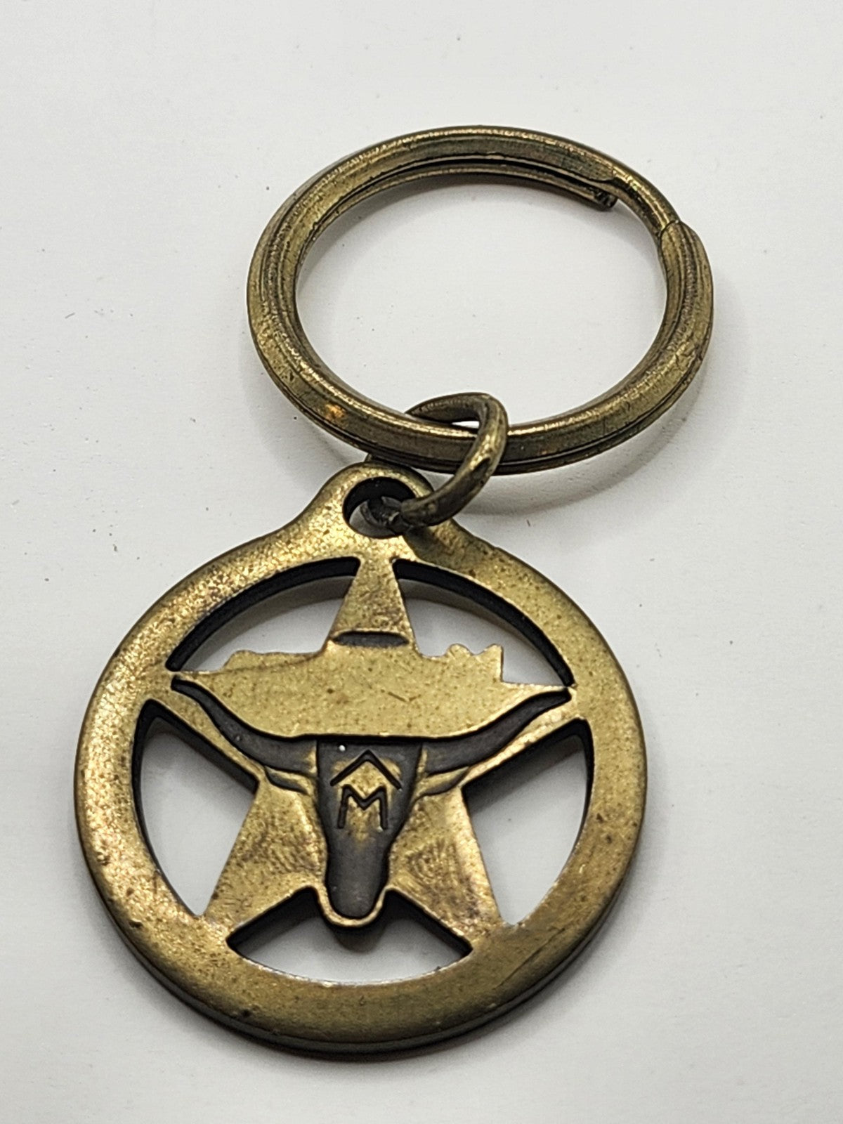 Vintage Marlboro Longhorn Steer Star Keychain Brass Gold Tone Western Decor