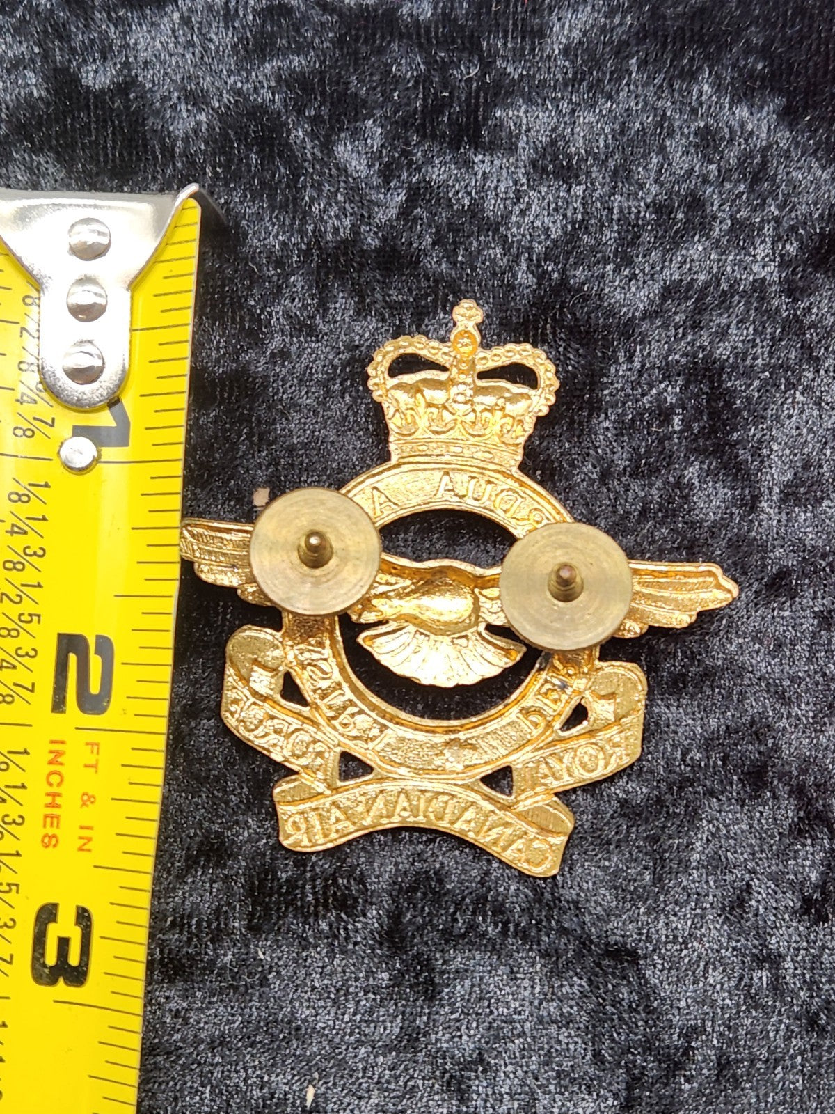 Vintage Royal Canadian Air Force RCAF Cap Badge Royal Canadian Air Cadets Pin