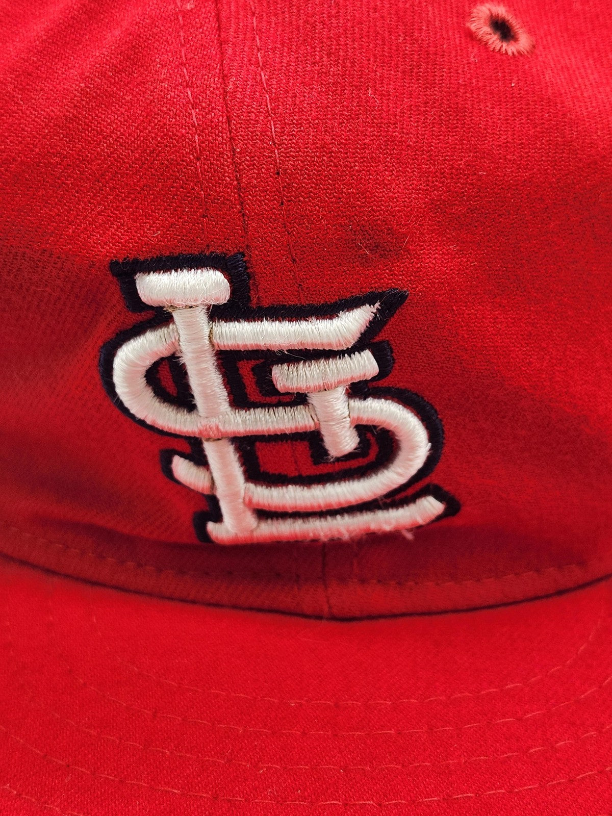 St. Louis Cardinals Hat Cap Fitted MLB Baseball Red New Era Wool 7 1/2 Mens