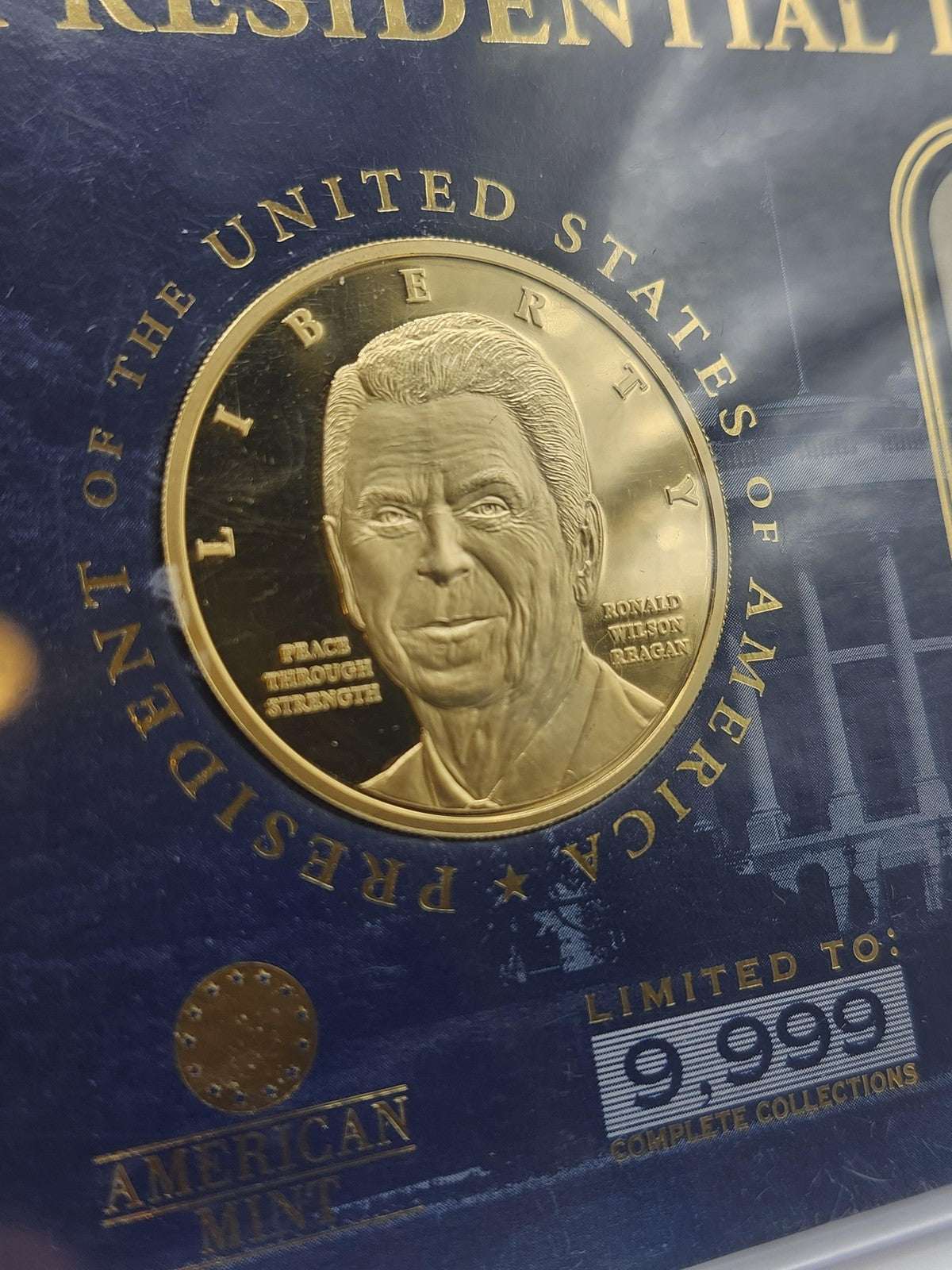 American Mint Ronald Reagan Presidential Leadership Gold Tone Medal 9999 Limited