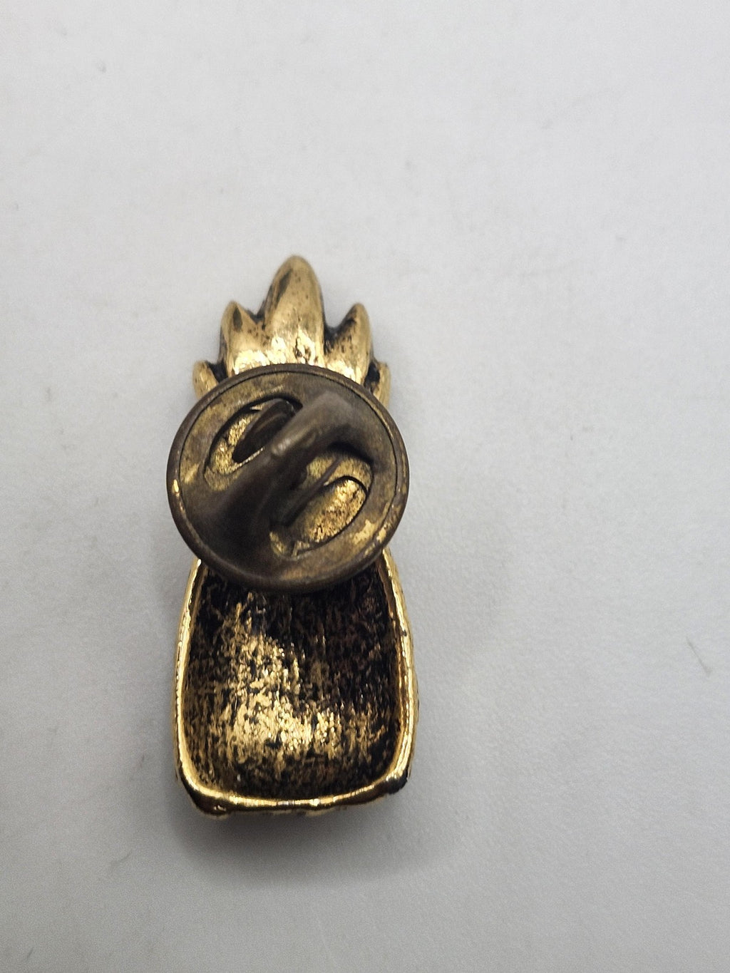 Pineapple Lapel Pin Gold Tone Textured Fruit Tropical Costume Jewelry Gift