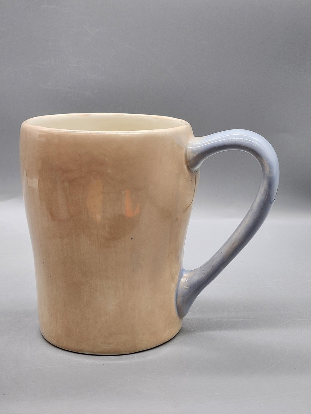 Mayco Nina Face Coffee Mug Beige Ceramic Teeth Smile Novelty Creepy Cup Decor