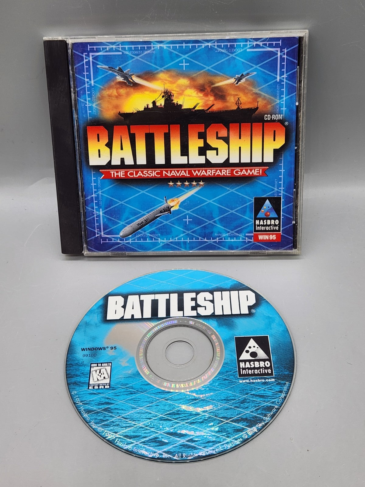 Battleship PC CD-ROM Game 1997 Hasbro Interactive Windows 95 Disc & Case