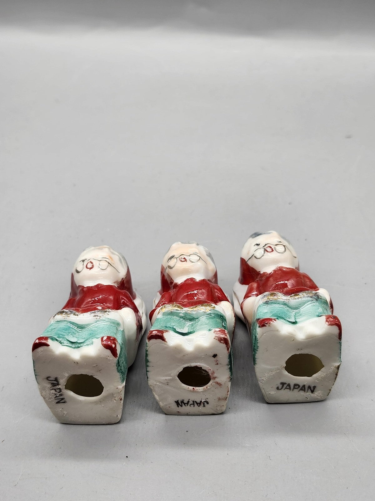Vintage Mrs Claus Figurines Set Of 3 Small Red Ceramic Japan Christmas Decor