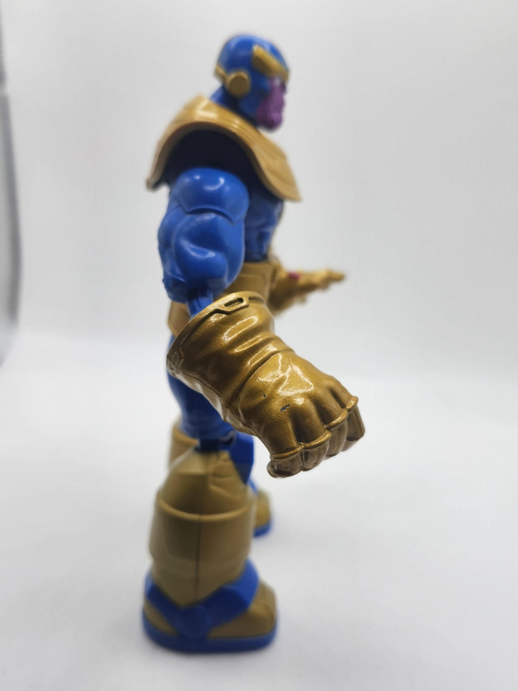 Marvel Thanos Action Figure Hasbro 9in Infinity Gauntlet Blue Gold Loose