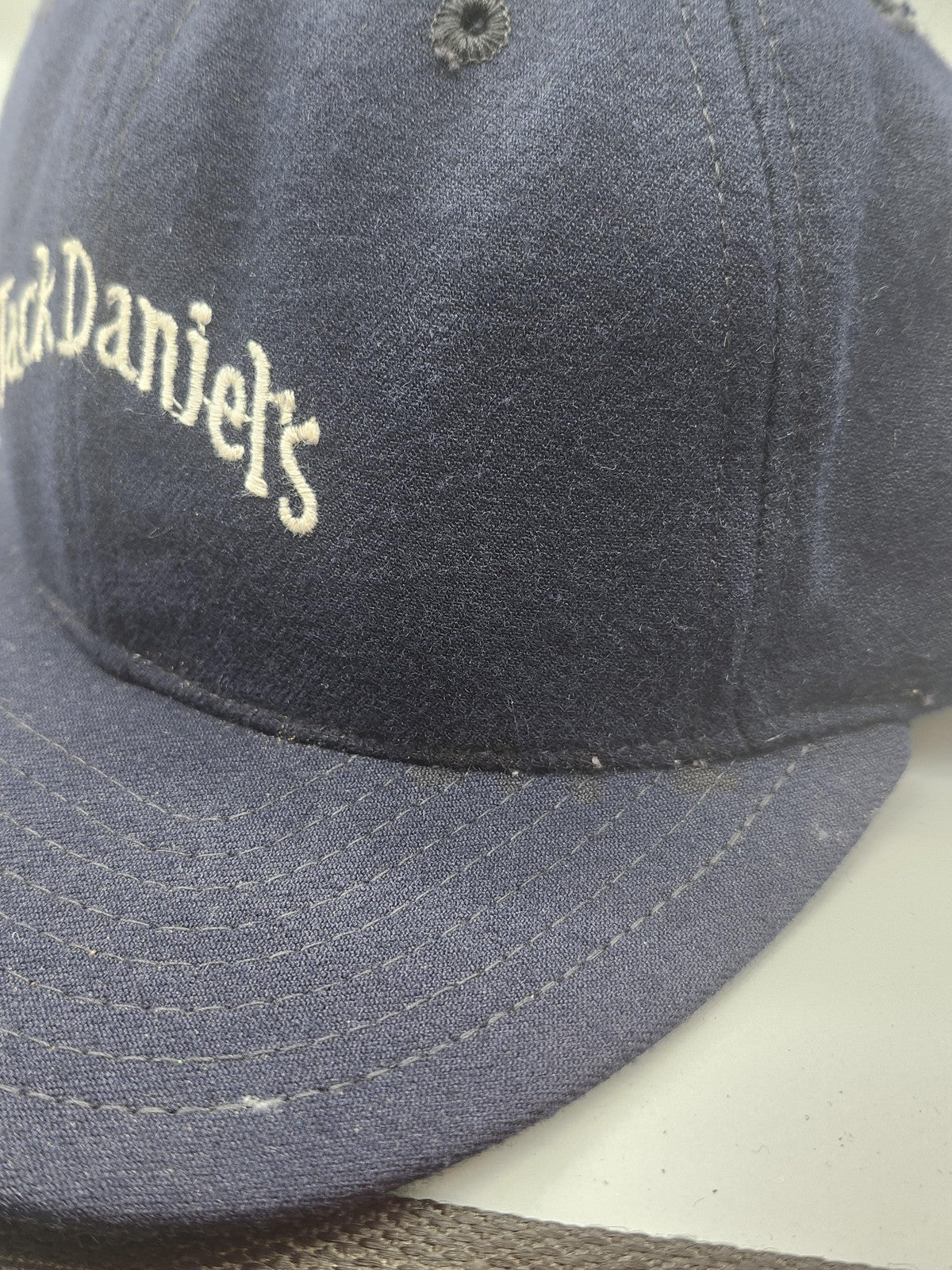 Vintage New Era Jack Daniels Hat Cap Snap Back Mens Medium Blue Beer USA 80s