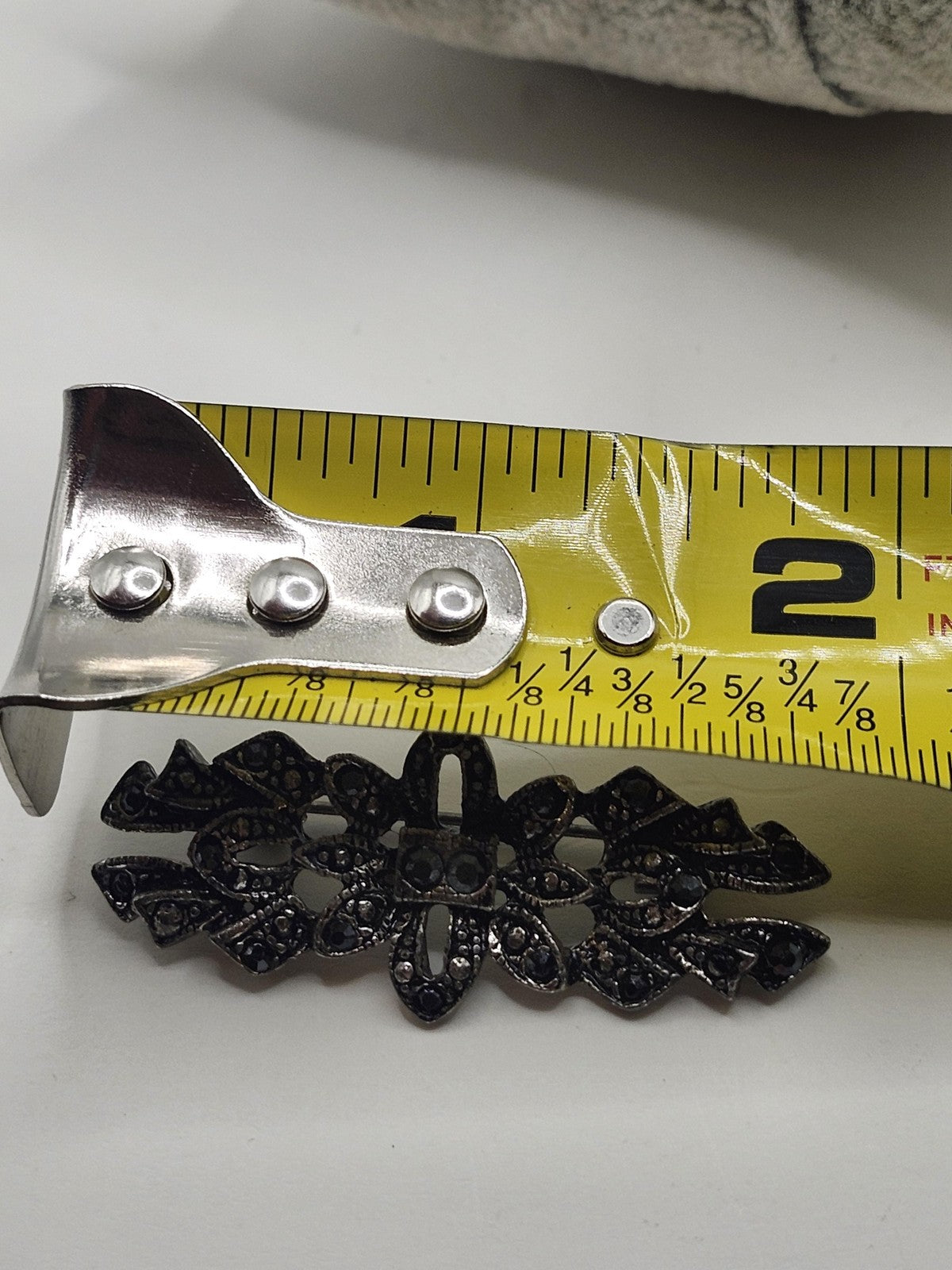Black Rhinestone Flower Bar Brooch Pin Silver Tone Costume Jewelry 2 Inch