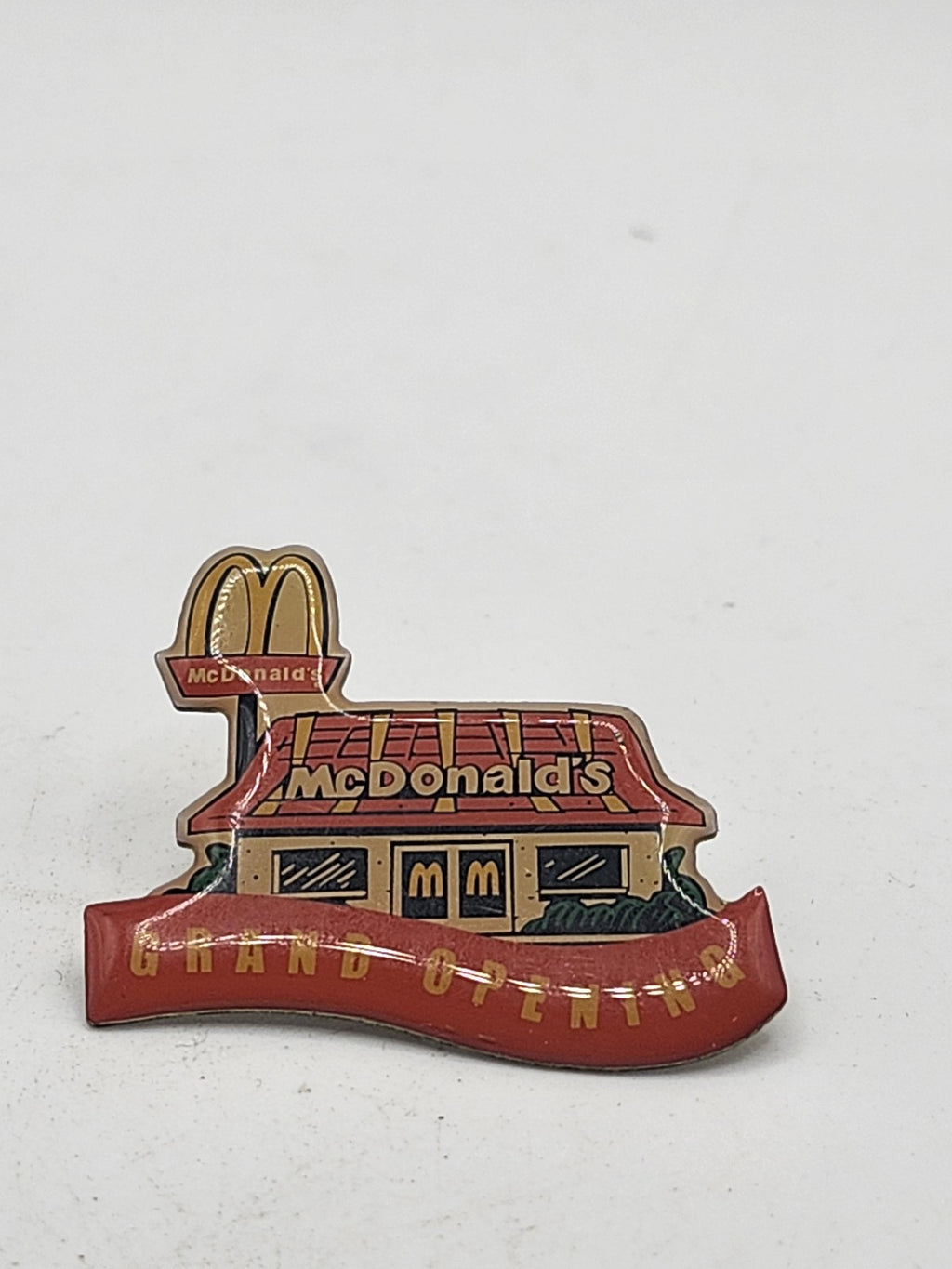 McDonald's Grand Opening Lapel Pin Restaurant Building Enamel 2007 Gold Tone