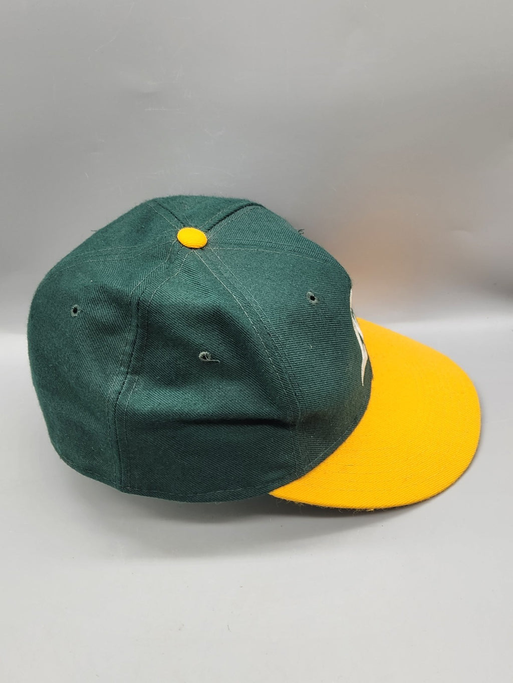 Vintage Oakland Athletics A's Diamond Collection Fitted Hat Size 7 5/8 Green...
