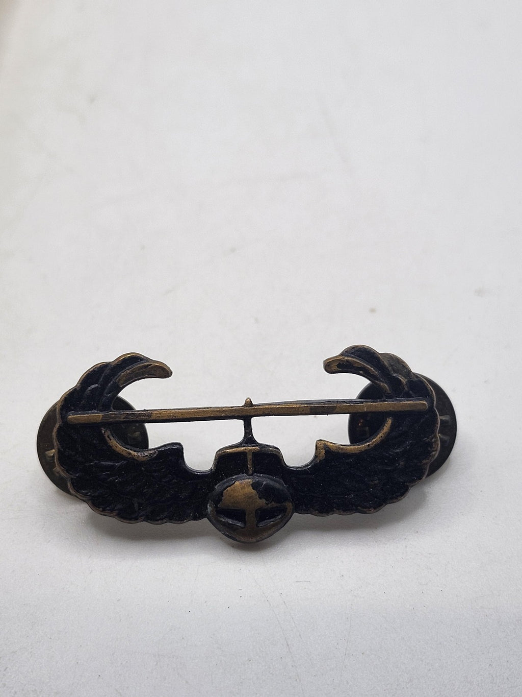 Vintage US Military Pilot Aviator Wings Pin Bronze Tone Insignia USA Badge