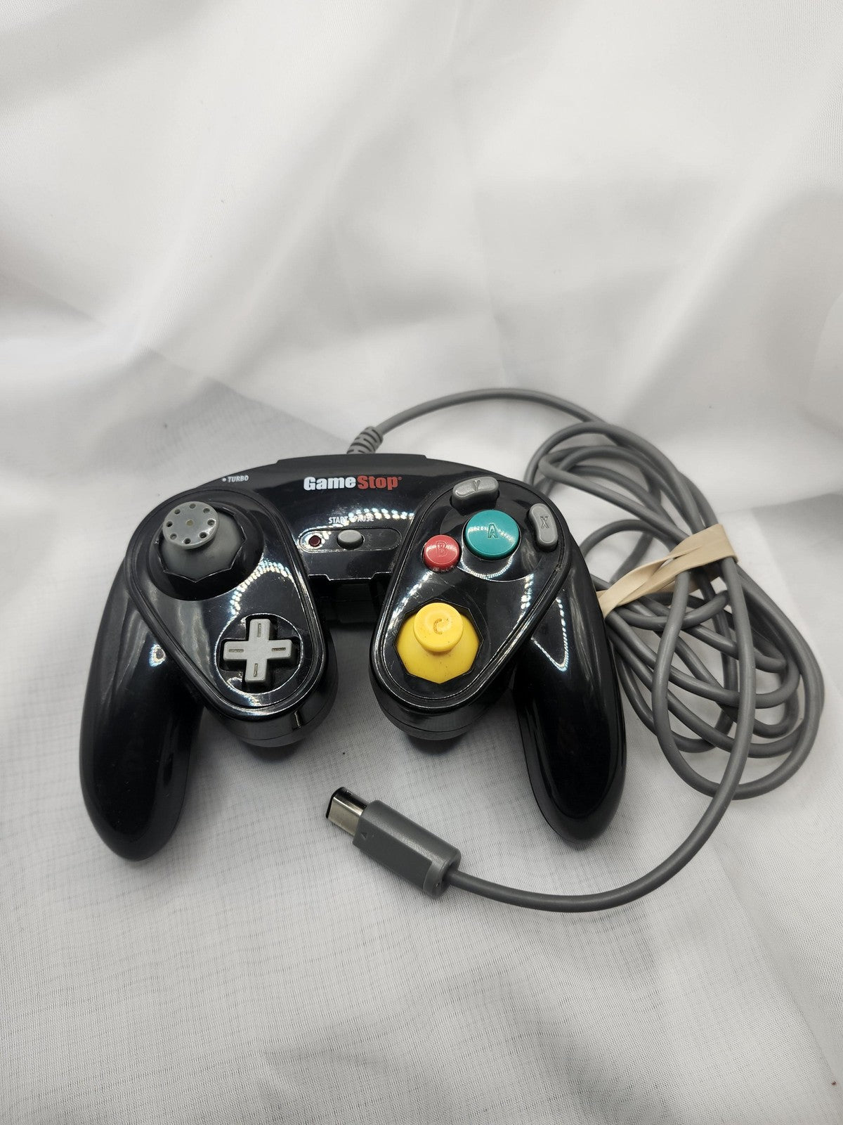 GameStop Black Wired Controller For Nintendo Wii Turbo Glossy Gamepad Console